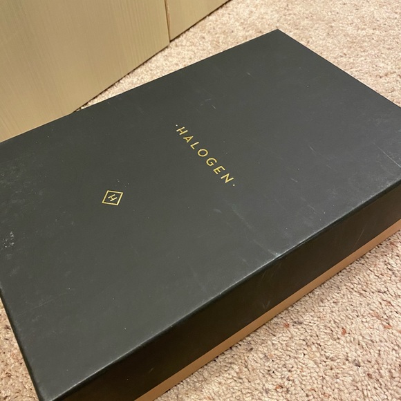 COPY - Size 7M HALOGEN Black Croc Printed Leather Sneaker - Picture 3 of 3